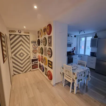 Apartment Appart Centre, Proche De La Gare